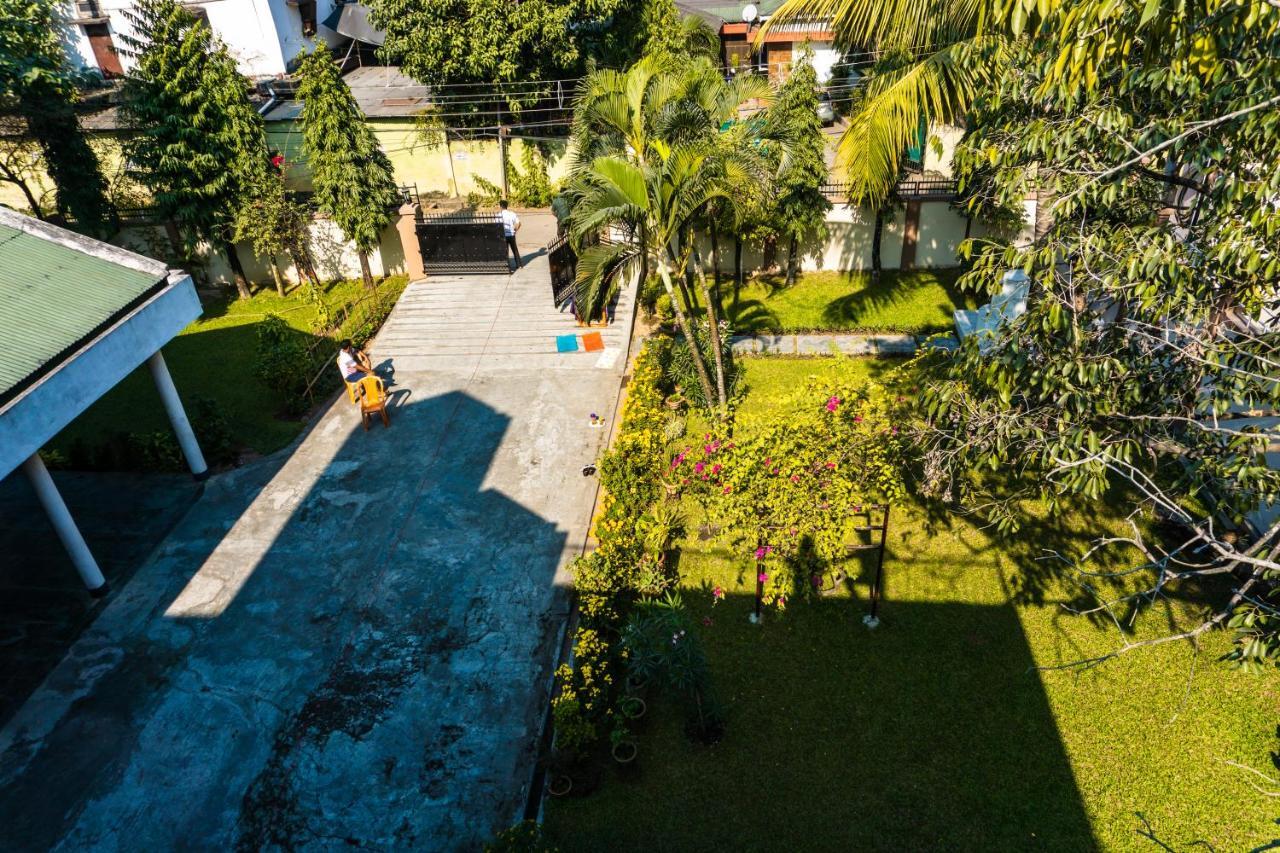 Exotic Villa Homestay غاواهاتي المظهر الخارجي الصورة